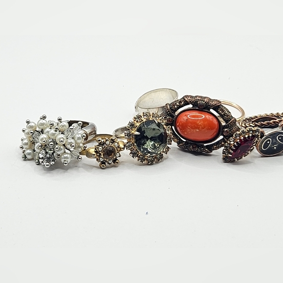 Vintage Ring Mix Variety Retro Pearl   Rhinestone Gem Gold Silver Adjustable 5-8 - Picture 5 of 16